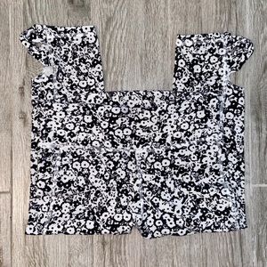 Black and White Flower Cropped Leggings